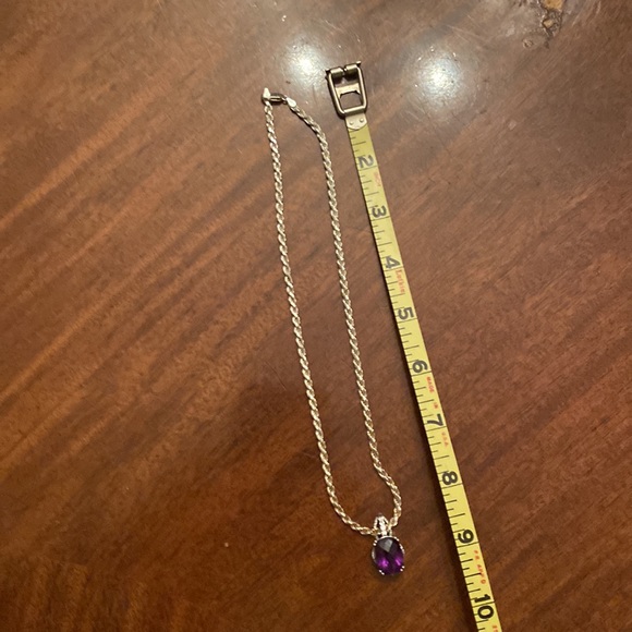 Sterling silver necklace with amethyst pendant. Excellent condition. - Picture 9 of 10